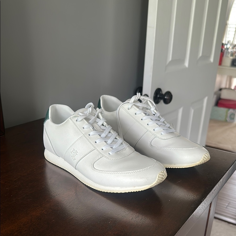Women’s White Sneakers
